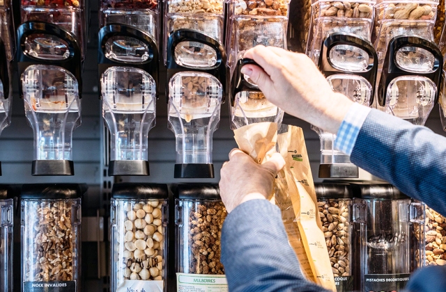 INVITALIA. Economia circolare: in arrivo i contributi per prodotti sfusi o alla spina INVITALIA. Economia circolare: in arrivo i contributi per prodotti sfusi o alla spina